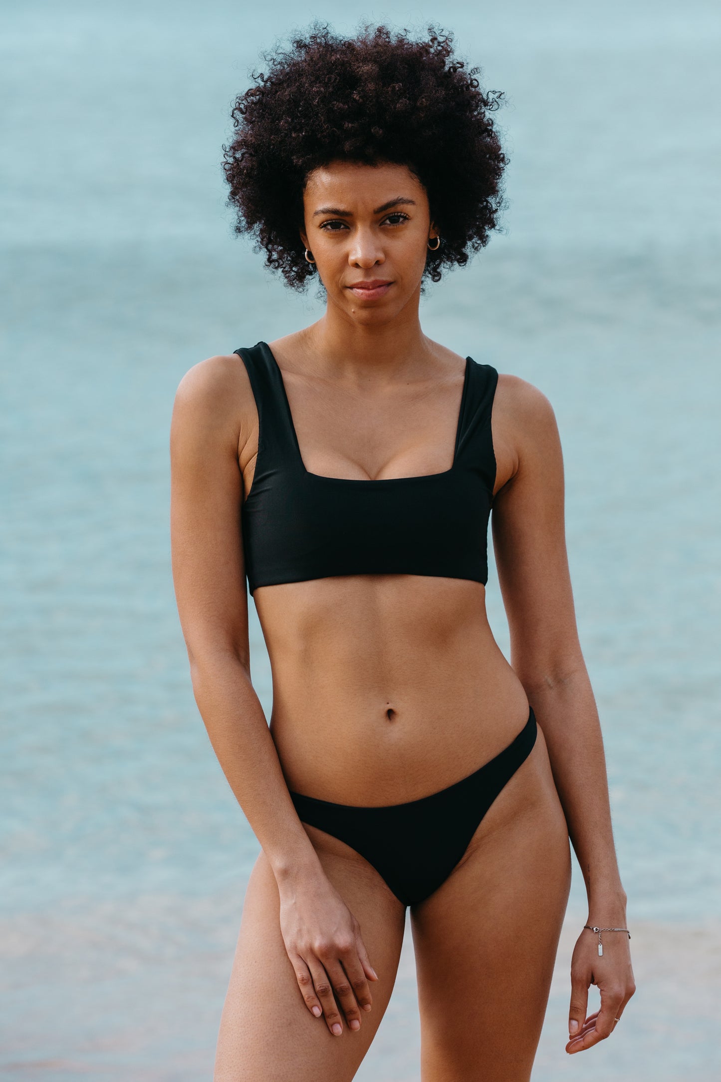 bikini bottom cheeky brazilian mid coverage noir black surf