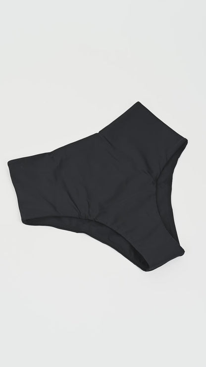 Essential High Waist Bottom ~ Black